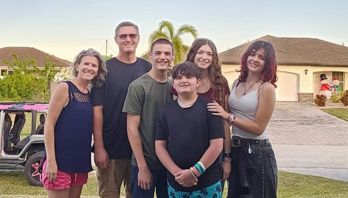 Tragic Loss of Football Family in Cape Coral Accident