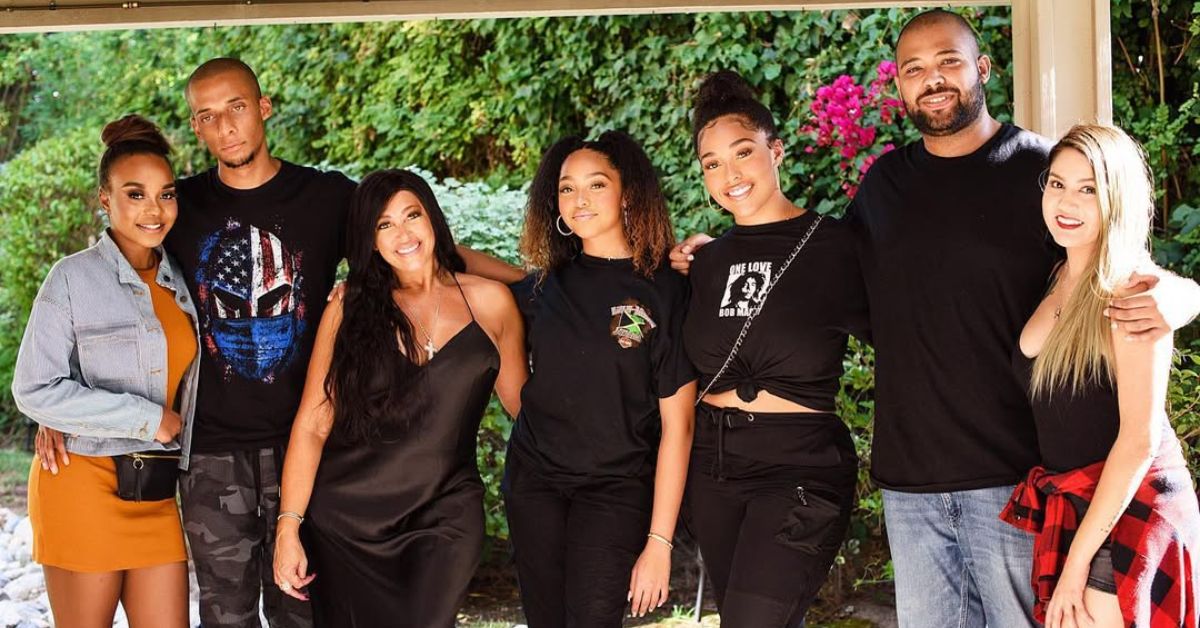 Jordyn Woods: Navigating Family Dynamics After Parental Loss