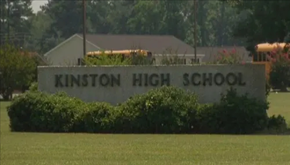 Father Alerts Community to Alleged Sexual Assault Involving Kinston High School Students