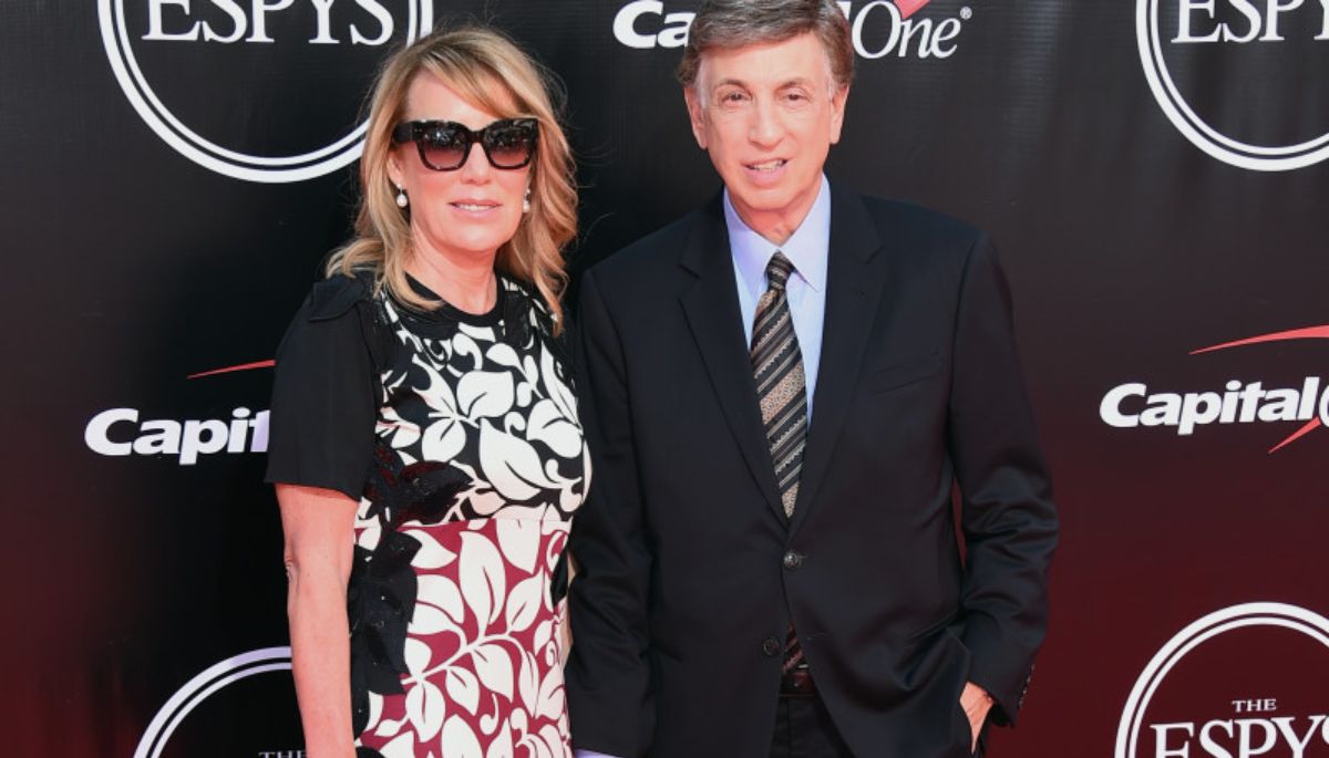 Marv Albert's Enduring Legacy and Family Life