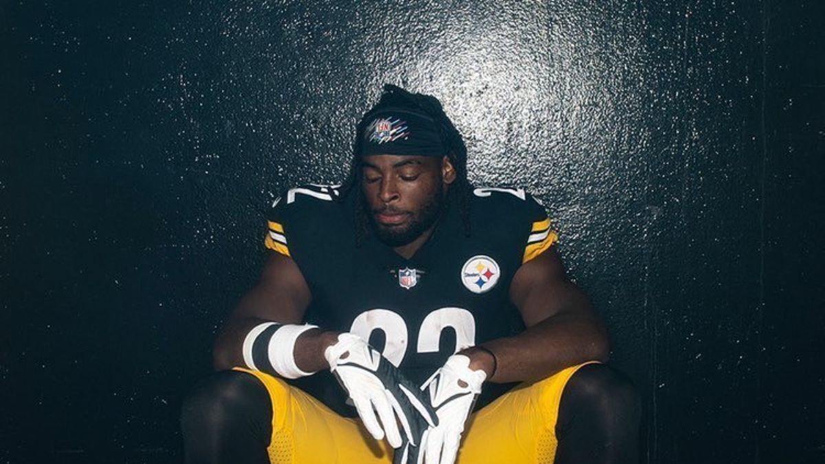 Najee Harris Suffers Eye Injury in Fireworks Incident; Chargers RB's Resilience Shines Through Adversity
