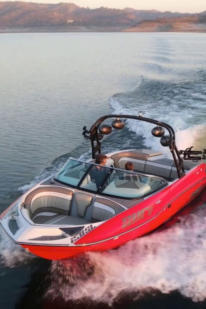 Top 10 High-Performance Wakeboarding Boats for 2026 Enthusiasts