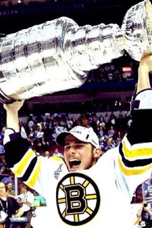 The Family Behind NHL Star Tyler Seguin: A Look at the Seguin Legacy