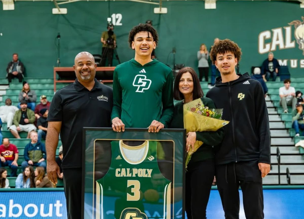 The Family Legacy Behind Kobe Sanders' NBA Journey