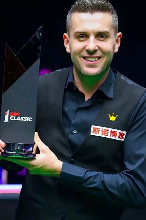Mark Selby's Transformation: Examining His Dental Journey Through the Years